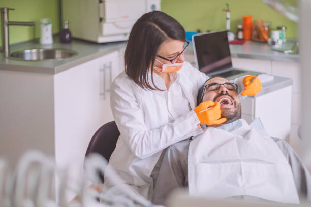 Best Emergency Tooth Extraction in Lanark, IL